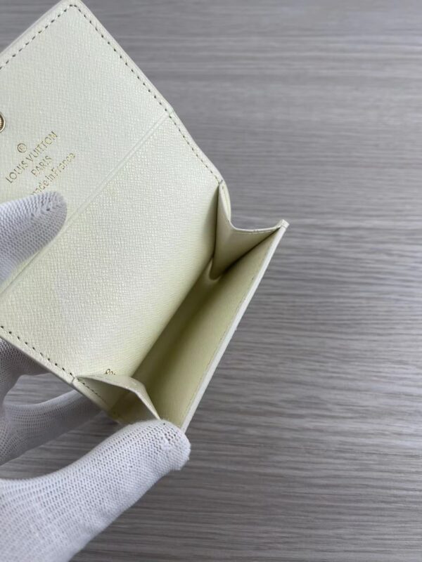 LOUIS VUITTON ENVELOPPE PIXEL CARD HOLDER GREY AND WHITE M63801 - Image 5