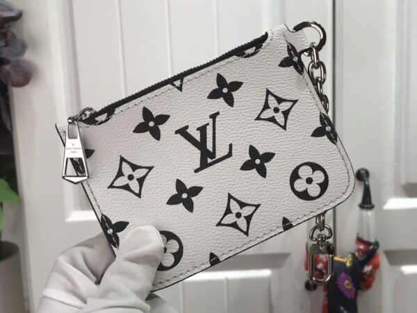 LOUIS VUITTON MARELLE 25CM BLACK M80689 - Image 7