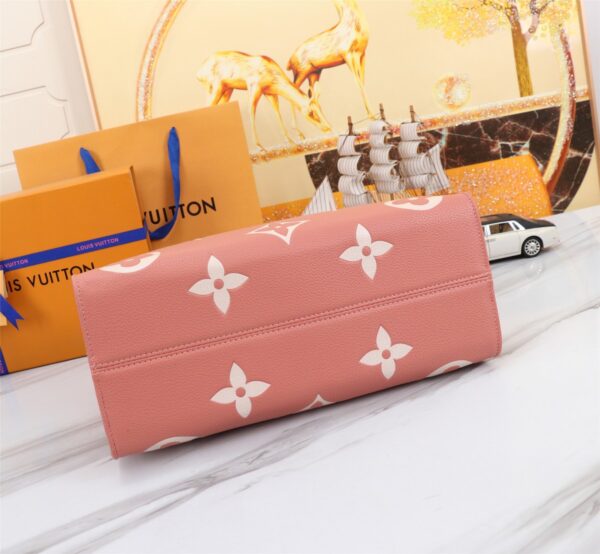 LOUIS VUITTON ONTHEGO MM PINK M46286 - Image 5