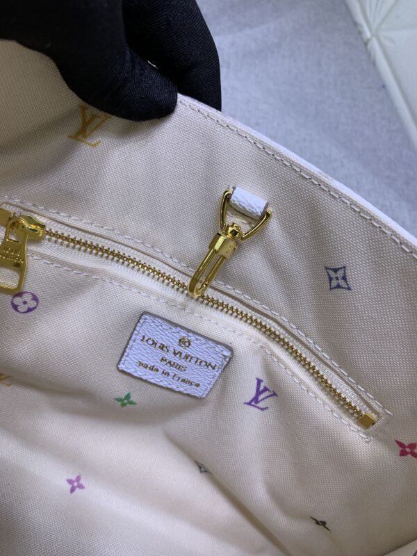 LOUIS VUITTON ONTHEGO SUNSET GRAY 25CM - Image 4