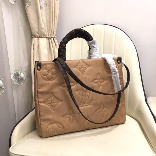 LOUIS VUITTON ONTHEGO MM BROWN 34CM - Image 9