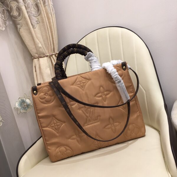 LOUIS VUITTON ONTHEGO MM BROWN 34CM - Image 4