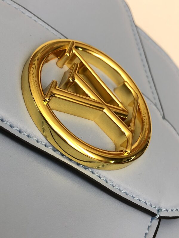 LOUIS VUITTON LV PONT 9 BLUE M55947 - Image 4