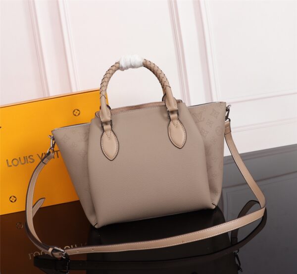 LOUIS VUITTON HAUMEA BEIGE M55031 - Image 10
