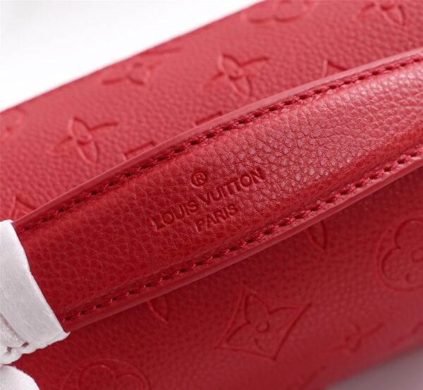 LOUIS VUITTON POCHETTE METIS RED 25CM - Image 8