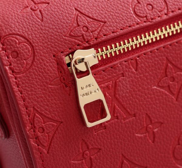 LOUIS VUITTON POCHETTE METIS RED 25CM - Image 2