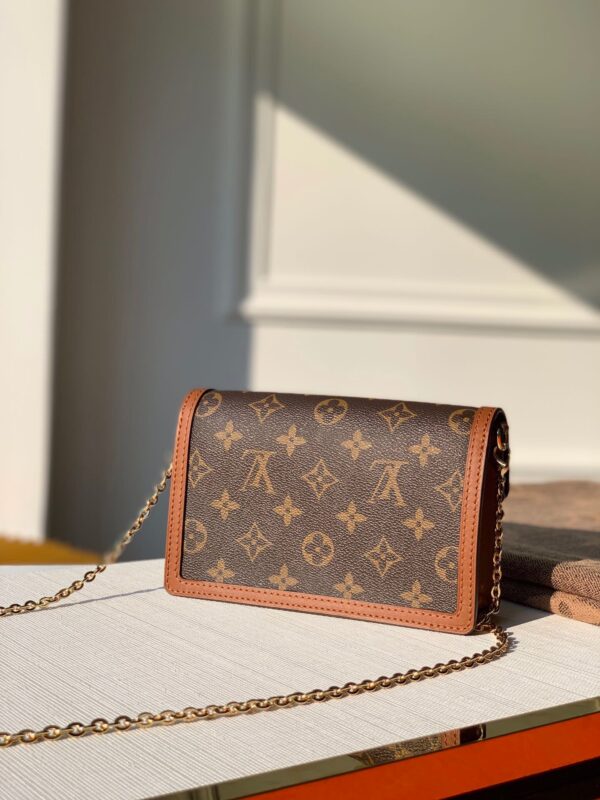 LOUIS VUITTON MINI DAUPHINE 20CM M45959 - Image 5
