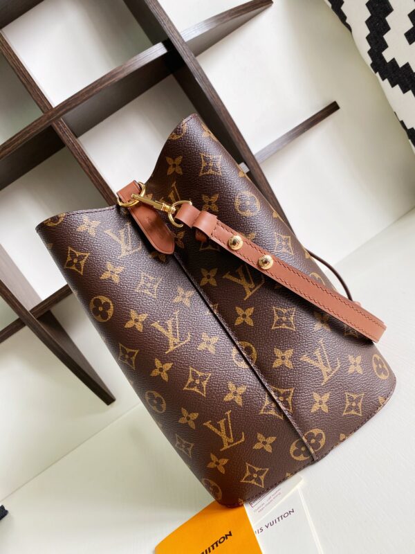 LOUIS VUITTON NÉONOÉ MM BROWN M44887 - Image 3