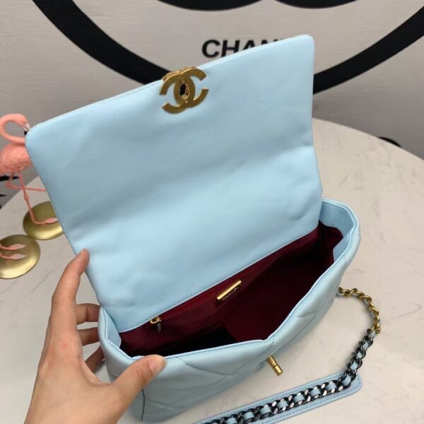 CHANEL 19 HANDBAG SKY BLUE 26CM AS1160 - Image 7