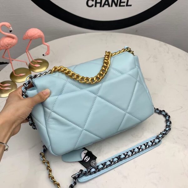 CHANEL 19 HANDBAG SKY BLUE 26CM AS1160 - Image 6