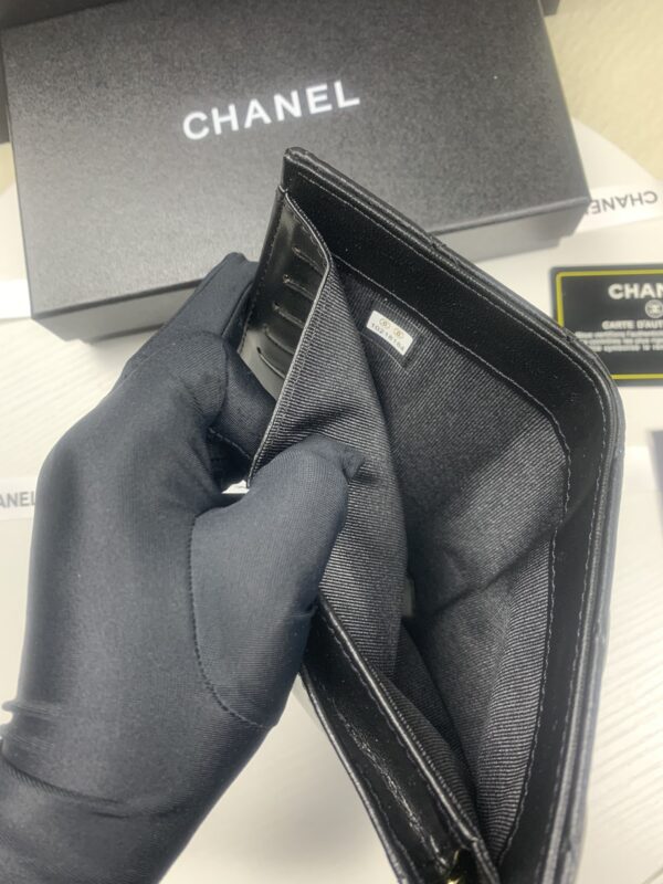 CHANEL CLASSIC CARD HOLDER BLACK 15CM - Image 4