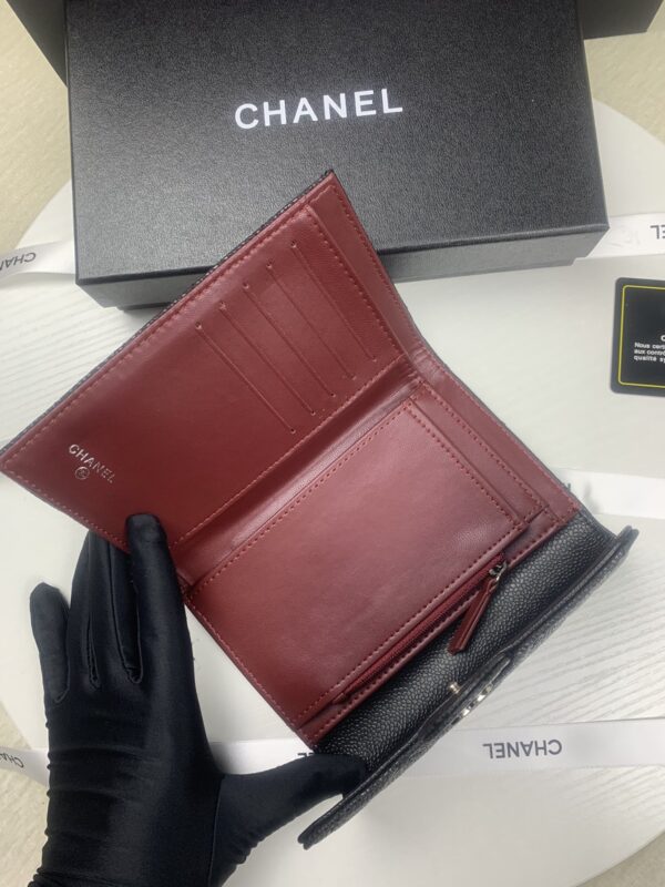 CHANEL CLASSIC CARD HOLDER CAVIAR LEATHER BLACK WITH SILVER HARDWARE 15CM - Image 3