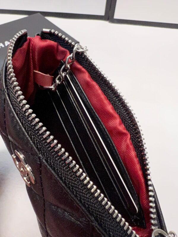 CHANEL CARD HOLDER WITH ZIPPER WALLET BLACK - Image 3