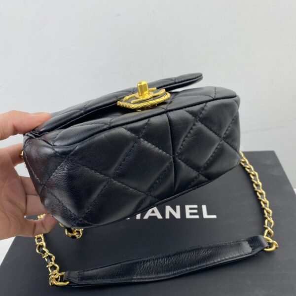 CHANEL MINI CC MATELASSE FLAP BLACK 18CM - Image 7