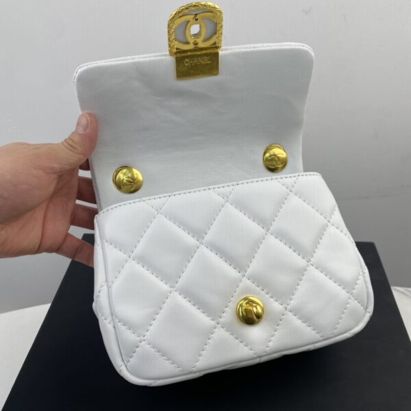 CHANEL MINI CC MATELASSE FLAP WHITE 18CM - Image 6