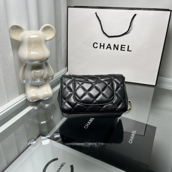 CHANEL MINI FLAP BAG BLACK 19.5CM AS3731 B10111 94305 - Image 4