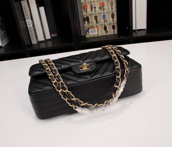 CHANEL BLACK CHEVRON MEDIUM FLAP BAG 25CM - Image 6