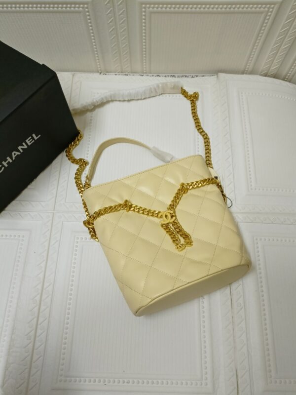 CHANEL DRAWSTRING BAG YELLOW AS3116 B07634 94305 - Image 5