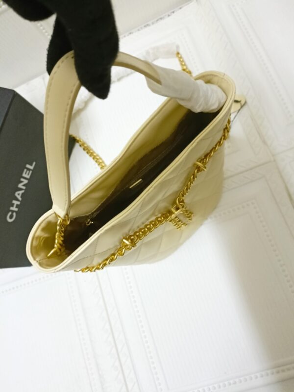 CHANEL DRAWSTRING BAG YELLOW AS3116 B07634 94305 - Image 8