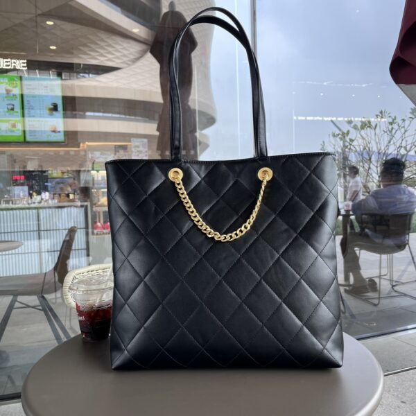 CHANEL CC CAVIAR SHOPPING BAG BLACK 37CM - Image 9