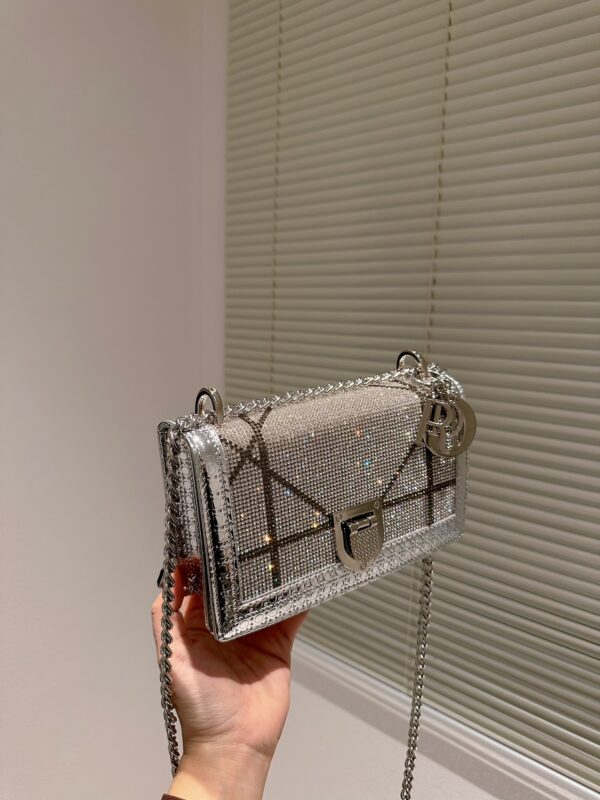 DIOR DIORAMA BULLION WHITE AND SILVER BAG 21CM - Image 10