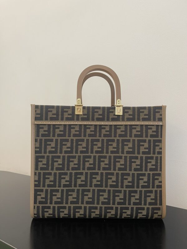 FENDI SUNSHINE MEDIUM LIGHT BROWN FF JACQUARD FABRIC SHOPPER 35CM - Image 2