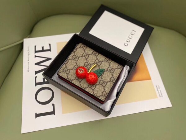 GUCCI SUPREME CANVAS CARD CASE WALLET WITH CHERRIES RED LEATHER INSIDE 10CM 476050 - Image 4