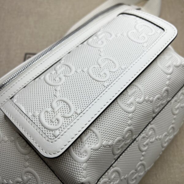 GUCCI GG EMBOSSED BELT BAG WHITE 28CM 645093 1W3CN 9022 - Image 6
