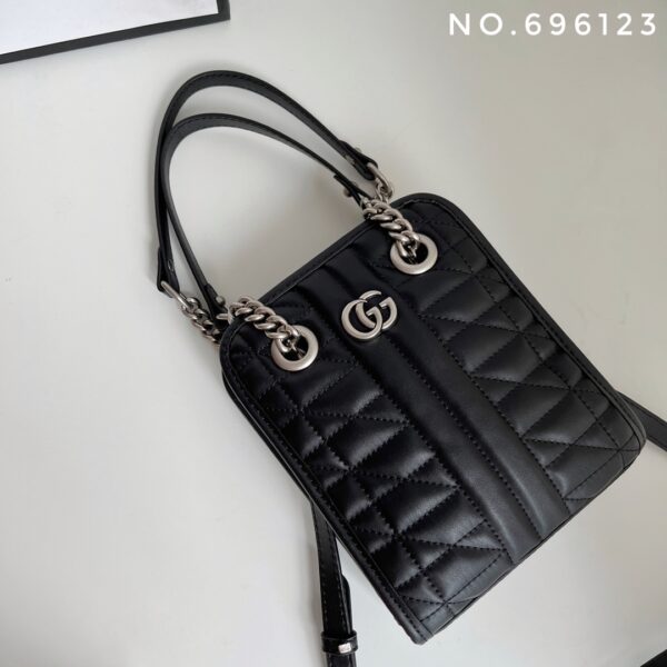 GUCCI MINI SAC GG MARMONT MATELASSE BLACK AND SILVER 16CM 696123 - Image 7