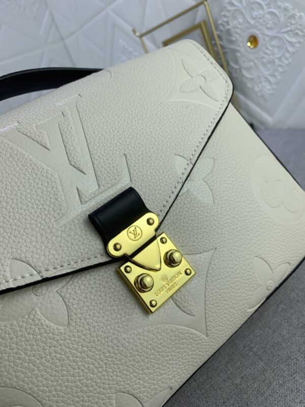 LOUIS VUITTON POCHETTE MÉTIS CREAM 25CM - Image 5