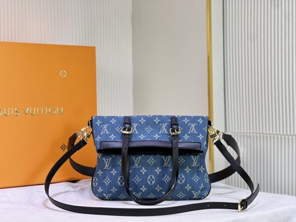LOUIS VUITTON NAVY BLUE MONOGRAM FRANCOISE BAG 32CM - Image 10