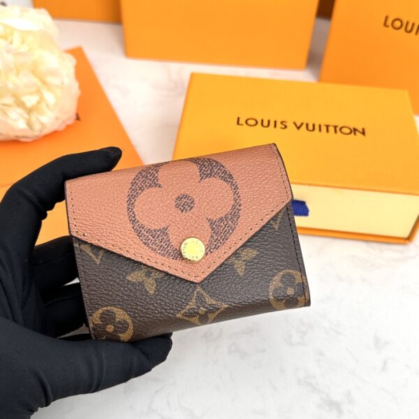 LOUIS VUITTON MONOGRAM ZOÉ WALLET PINK 9.5CM M80725 - Image 10