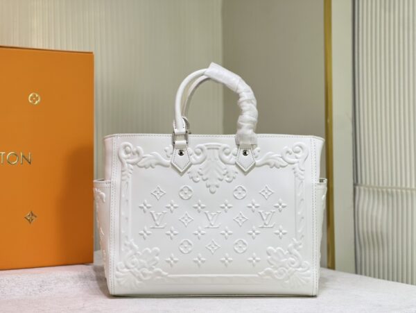 LOUIS VUITTON ORNAMENTS CAPSULE SAC PLAT WHITE 34CM M21841 - Image 10