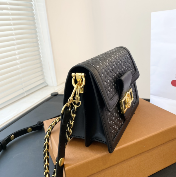 LOUIS VUITTON DAUPHINE 20CM BLACK AND WHITE MONOGRAM M45958 - Image 2