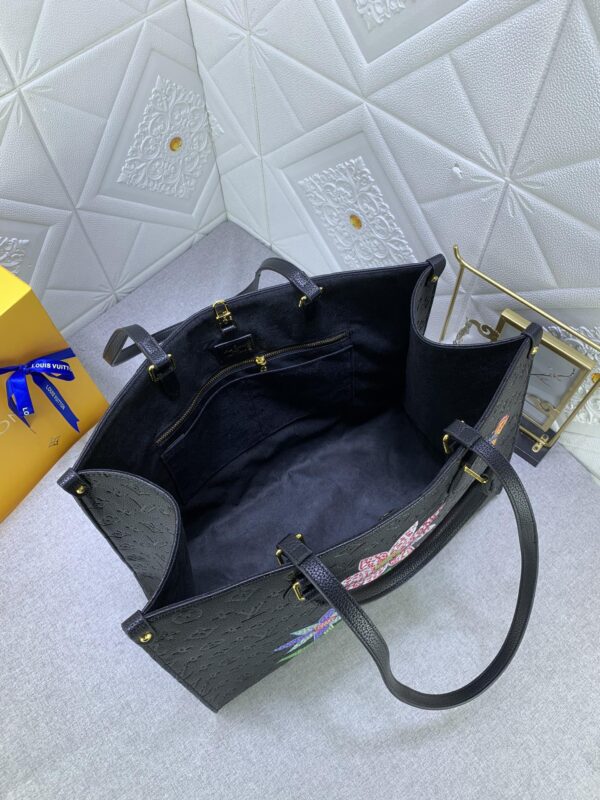 LOUIS VUITTON x YK ON THE GO MM WITH FLOWER MARQUETRY IN BLACK 41CM M46416 - Image 2