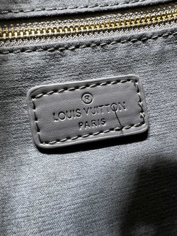 LOUIS VUITTON CITY KEEPALL BAG GREY 20CM M21835 - Image 2