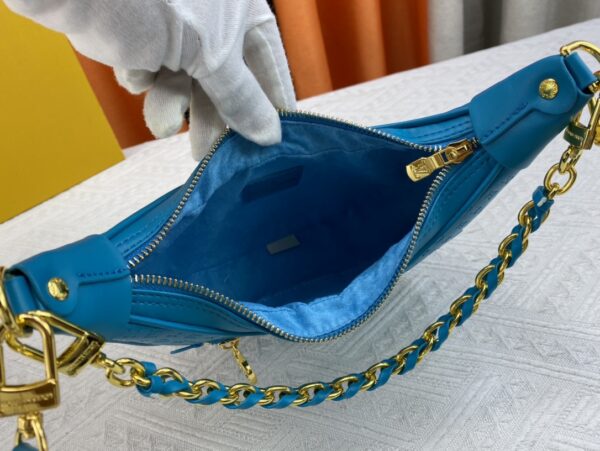 LOUIS VUITTON LOOP BAGUETTE BAG BLUE 23CM M22593 - Image 2