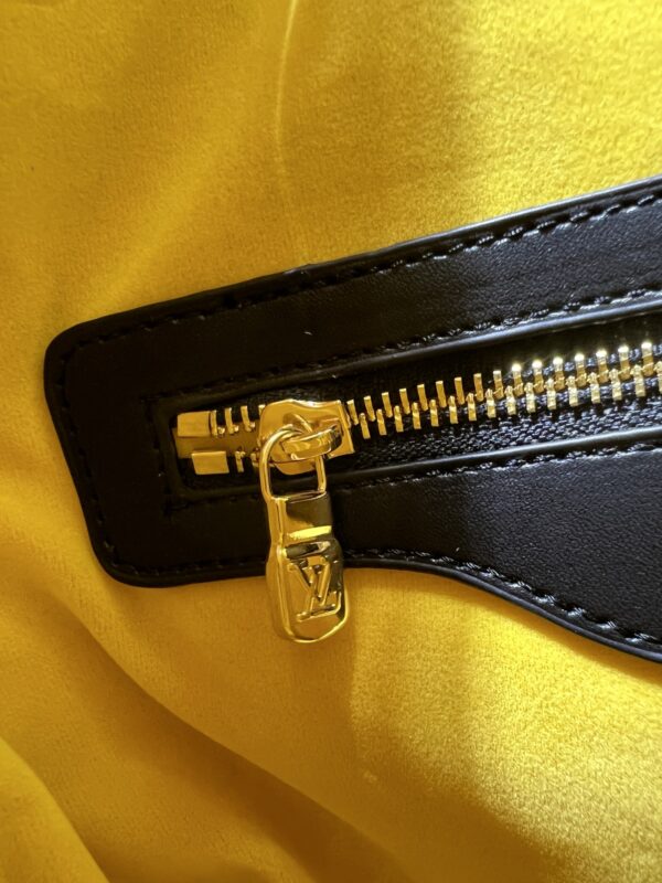 LOUIS VUITTON NAVY BLUE MONOGRAM FRANCOISE BAG 32CM - Image 2