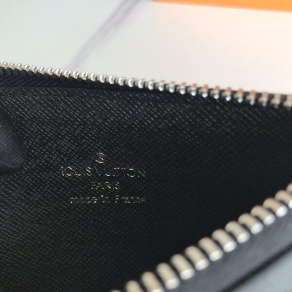 LOUIS VUITTON COIN CARD HOLDER TAIGA LEATHER BLACK 14.5CM M62914 - Image 2