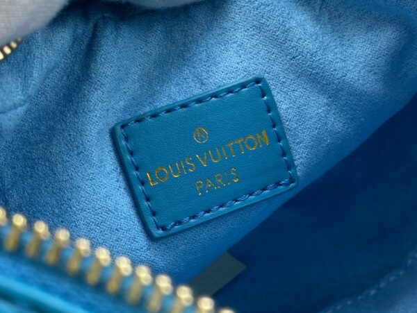 LOUIS VUITTON LOOP BAGUETTE BAG BLUE 23CM M22593 - Image 3