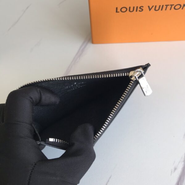 LOUIS VUITTON COIN CARD HOLDER TAIGA LEATHER BLACK 14.5CM M62914 - Image 3