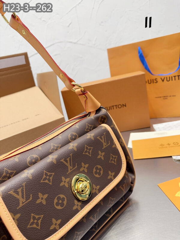 LOUIS VUITTON TIKAL MONOGRAM BROWN BAG 32CM - Image 3