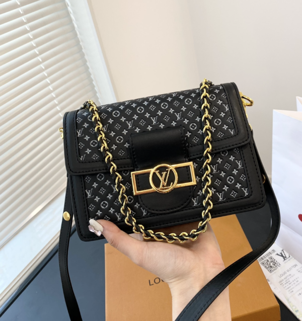 LOUIS VUITTON DAUPHINE 20CM BLACK AND WHITE MONOGRAM M45958 - Image 4