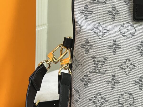 LOUIS VUITTON GREY MONOGRAM FRANCOISE BAG 32CM - Image 4