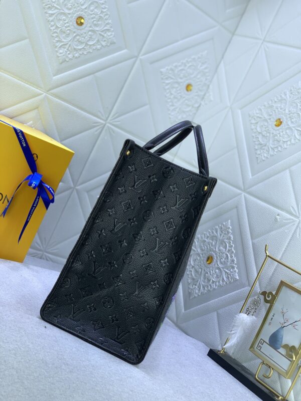 LOUIS VUITTON x YK ON THE GO MM WITH FLOWER MARQUETRY IN BLACK 41CM M46416 - Image 5
