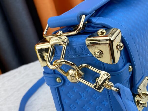 LOUIS VUITTON SIDE TRUNK MONOGRAM IN FULL BLUE 24.5CM M46358 - Image 5