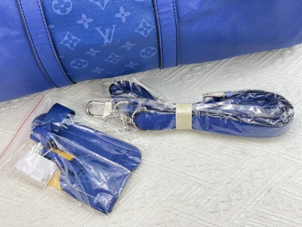 LOUIS VUITTON KEEPALL BANDOULIÈRE 50CM BLUE M59712 - Image 5