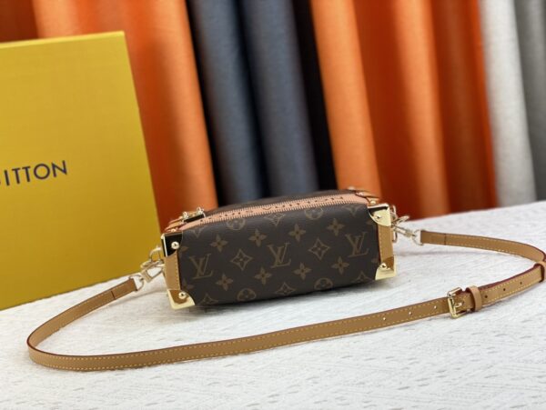 LOUIS VUITTON SIDE TRUNK MONOGRAM 21CM - Image 6