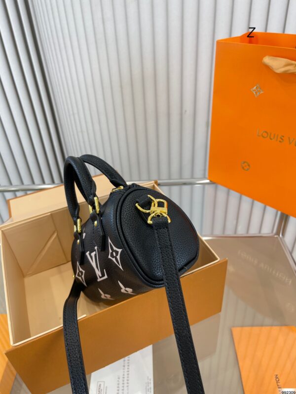 LOUIS VUITTON NANO SPEEDY MONOGRAM CANVAS BLACK 17CM M81456 - Image 6