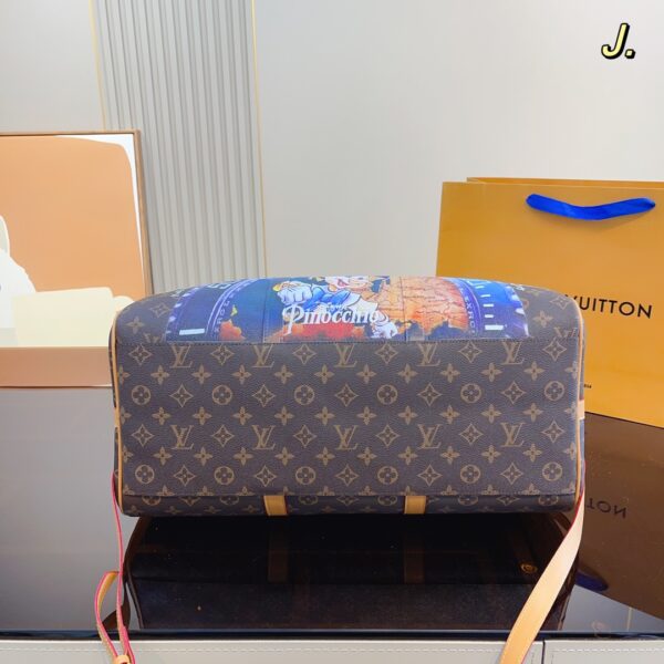 LOUIS VUITTON X ROLEX 1995 KEEPALL 45 PINOCCHIO HAND BAG - Image 6
